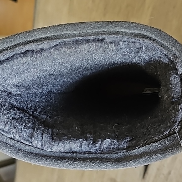 Bearpaw winter boots Womans size 10 - Picture 10 of 16